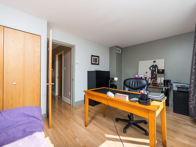 555 5530 800x600 - Town house at Old Port of Montreal
