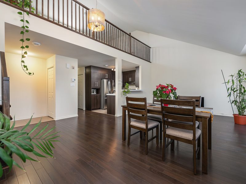000 8027 800x600 - Brossard Condo