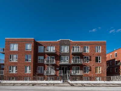 000 8765 400x300 - Town house at Old Port of Montreal