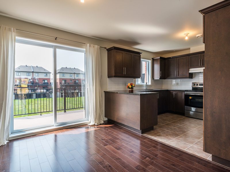 555 4977 800x600 - Condo LaSalle