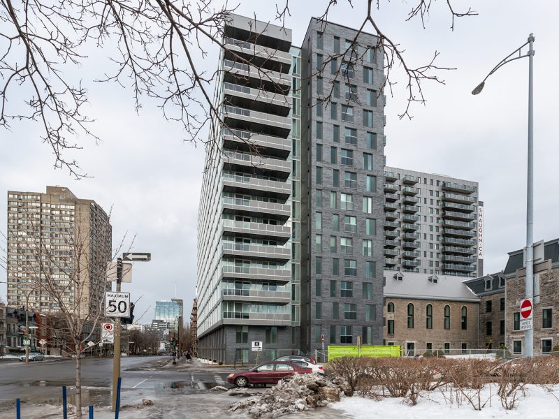 555 7013 800x600 - Condo Downtown