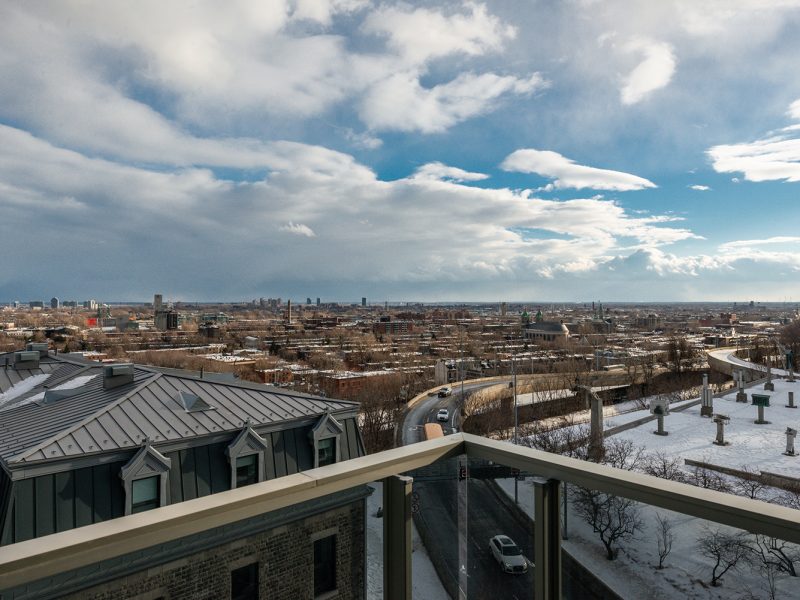555 7050 800x600 - Condo Downtown