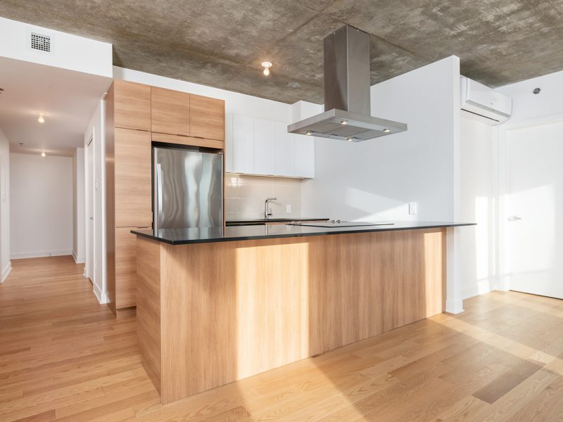 555 7057 800x600 - Condo Downtown