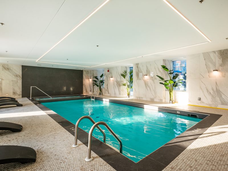555 7119 800x600 - Condo Downtown