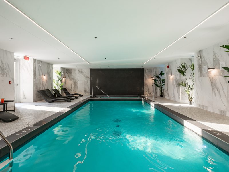 555 7120 800x600 - Condo Downtown