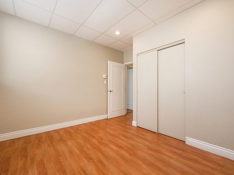 000 1770 800x600 - Semi-Commercial Property