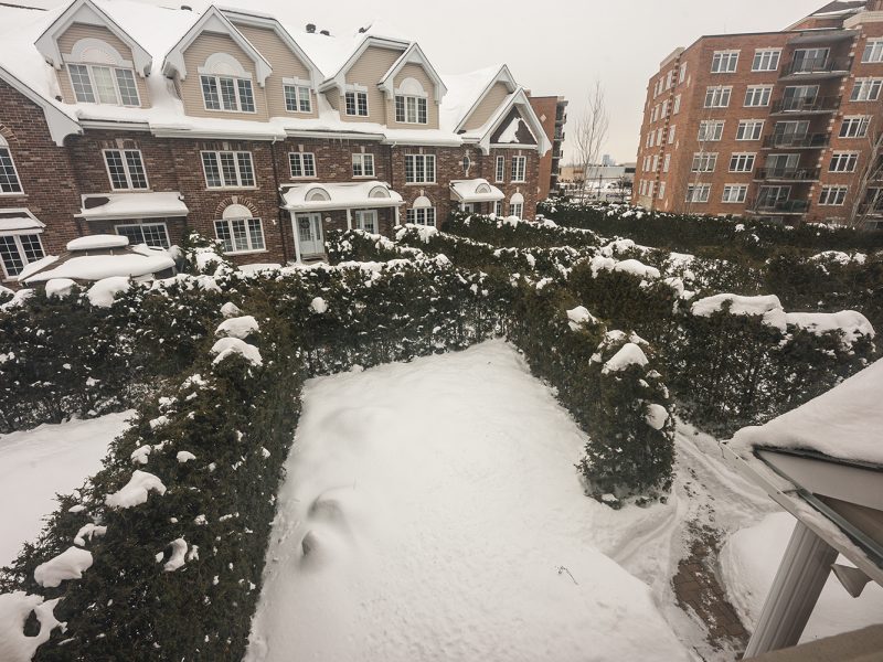 000 5335 800x600 - Magnificent townhouse in Nouveau St Laurent