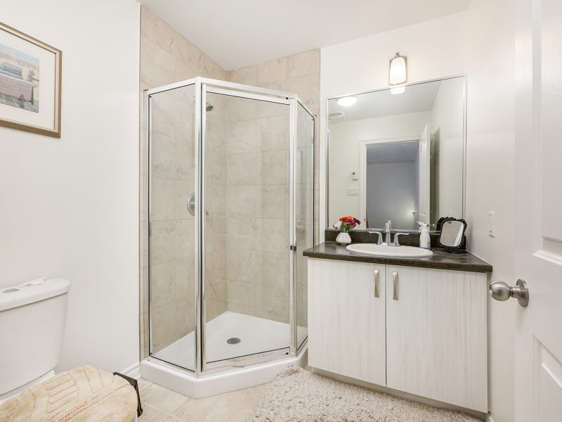 000 5374 800x600 - Magnificent townhouse in Nouveau St Laurent