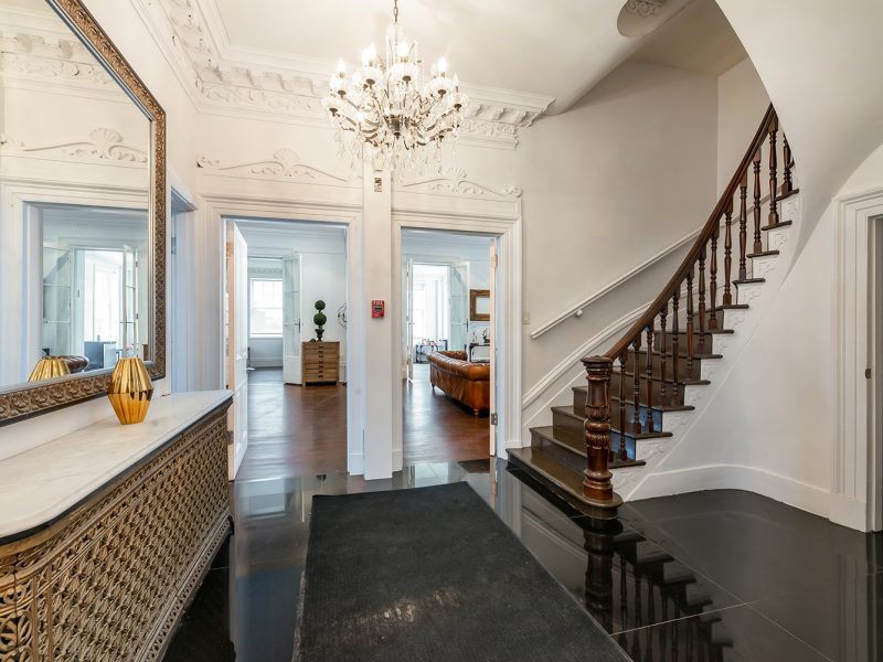 555 0177 800x600 - Majestic Residence