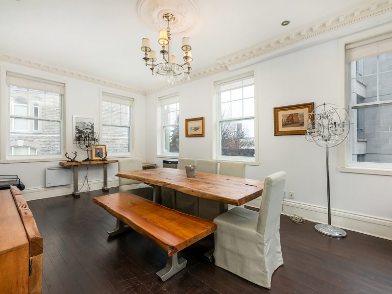 555 0209 800x600 - Majestic Residence